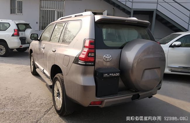 2018款豐田霸道4000中東版 18輪/天窗/遙啟現(xiàn)車56萬(wàn)優(yōu)享