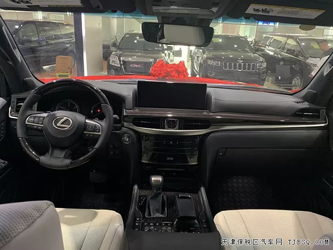 2019款雷克薩斯LX570限量版 中東版現(xiàn)車震撼讓利