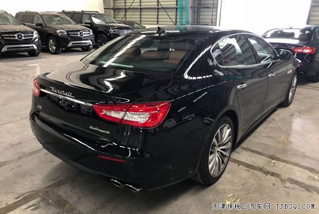 18款瑪莎拉蒂總裁3.0T美規(guī)版 19輪/天窗/哈曼現(xiàn)車(chē)111萬(wàn)