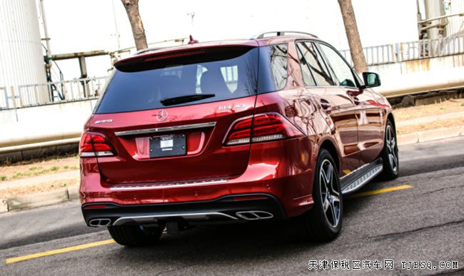 2018款奔馳GLE43AMG加規(guī)版 3.0T現(xiàn)車熱賣震撼呈現(xiàn)