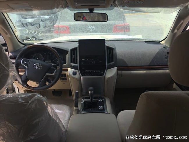 18款豐田蘭德酷路澤4500中東版 7座手續(xù)/17輪現(xiàn)車82.5萬