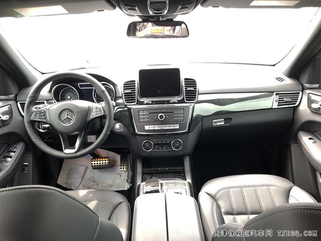 平行進(jìn)口車19款奔馳GLE400加規(guī)版 保稅區(qū)現(xiàn)車精選