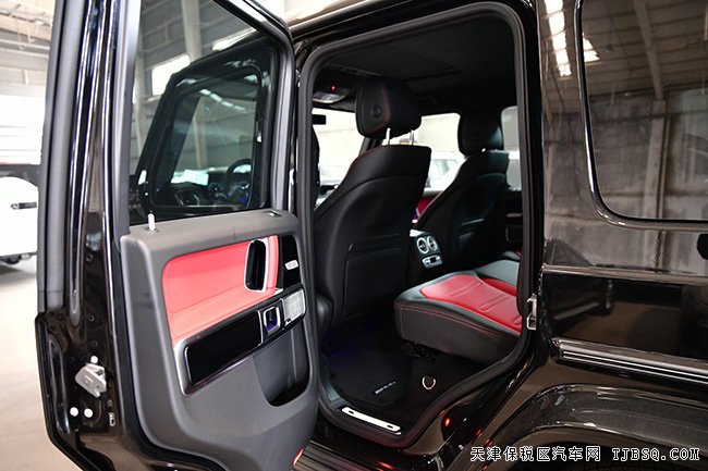 2019款奔馳G550加規(guī)版 金屬漆/20輪/柏林之聲現(xiàn)車218萬