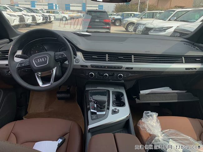 平行進(jìn)口車19款奧迪Q7加規(guī)版 3.0T現(xiàn)車惠滿津城