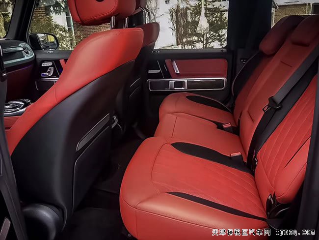 2019款奔馳G63AMG加規(guī)版 22輪/暗夜包/內(nèi)飾包現(xiàn)車280萬
