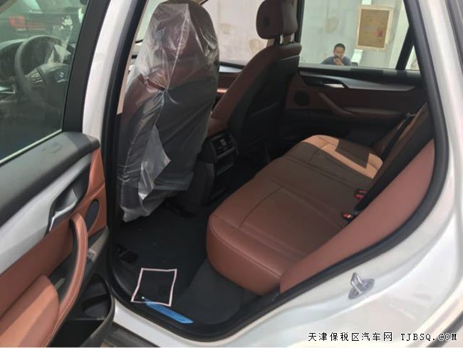 平行進(jìn)口車18款寶馬X5中東版 全景天窗/18輪現(xiàn)車56.5萬(wàn)