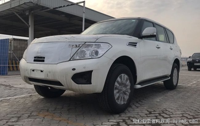 2019款日產(chǎn)途樂Y62中東版 18輪/7座/后差速鎖現(xiàn)車41.9萬