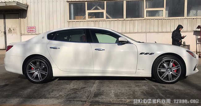2019款瑪莎拉蒂總裁加規(guī)版 駕輔包/天窗/20輪現(xiàn)車126萬