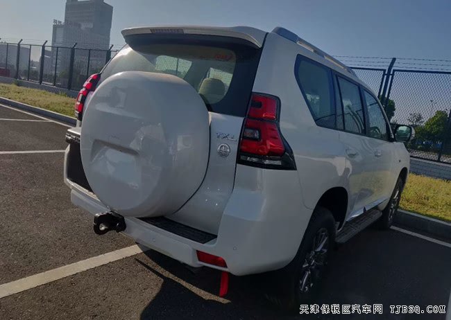 2019款豐田普拉多4000中東版 18輪/天窗/后掛現(xiàn)車56.5萬