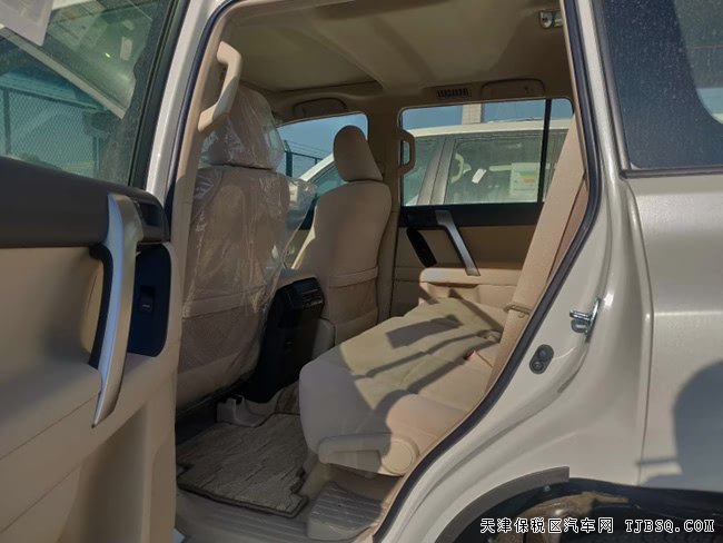 2019款豐田普拉多4000中東版 18輪/天窗/后掛現(xiàn)車56.5萬