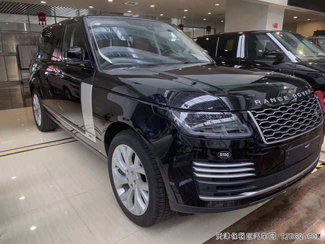 2018款路虎攬勝3.0T柴油創(chuàng)世加長(zhǎng)版 21輪/全景現(xiàn)車(chē)137萬(wàn)