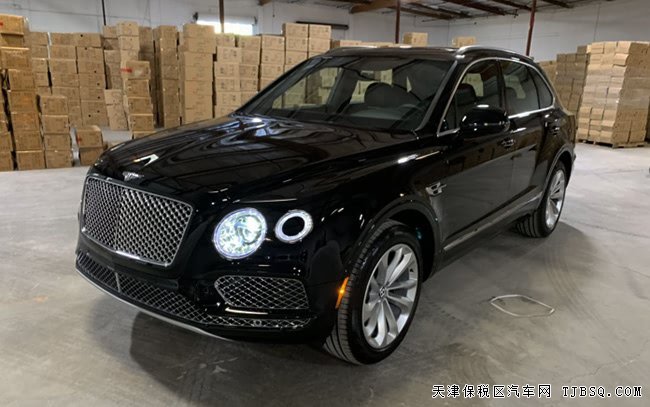 2019款賓利添越4.0T汽油版 21輪/5座/全景天窗現(xiàn)車245萬