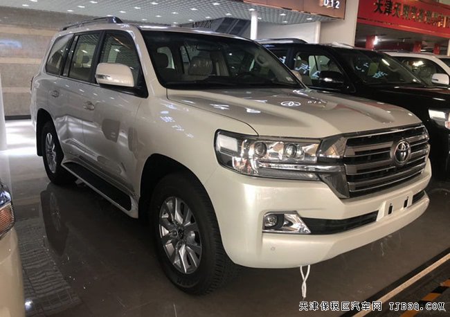 19款豐田酷路澤5700中東版 金屬漆/18輪/天窗現(xiàn)車88.5萬