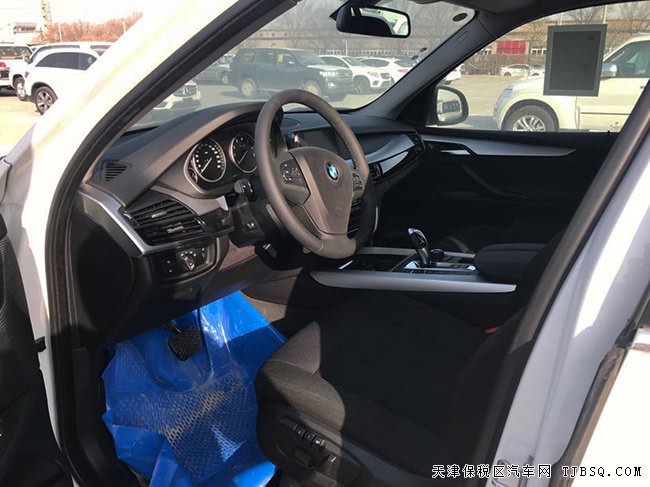 平行進口車18款寶馬X5中東版 18輪/全景天窗現(xiàn)車56.3萬