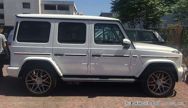 19款奔馳G63AMG美規(guī)版 22AMG輪/環(huán)影/防刮漆現(xiàn)車248萬