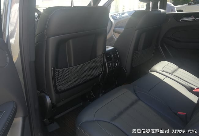 2018款奔馳GLE400加規(guī)版 駕輔包/豪華包/燈光包現(xiàn)車72萬