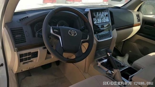 2019款豐田酷路澤4500中東版 柴油版現(xiàn)車津城熱銷