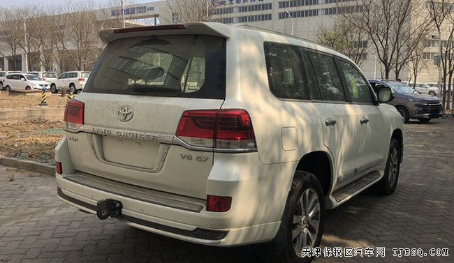 2019款豐田酷路澤5700中東版 陸巡5700現(xiàn)車精選