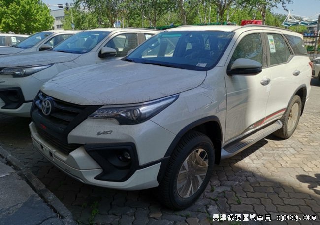 2019款豐田穿越者4.0L中東版 平行進口車惠滿津城
