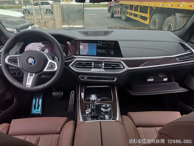2019款寶馬X7加規(guī)版 卓越豪華包/M運動包/哈曼現(xiàn)車128萬