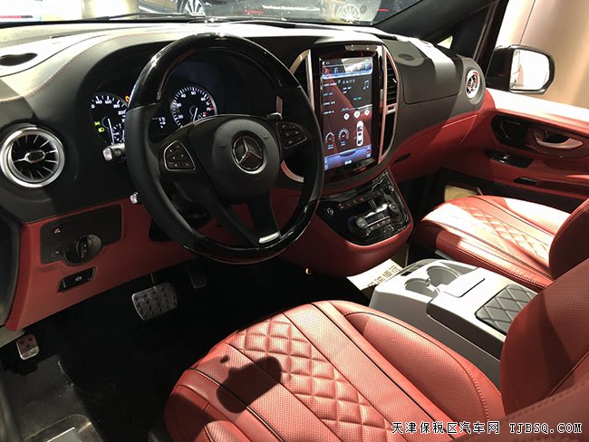 2018款奔馳威霆2.0T中東版 19輪/商務(wù)座椅/包圍現(xiàn)車77萬