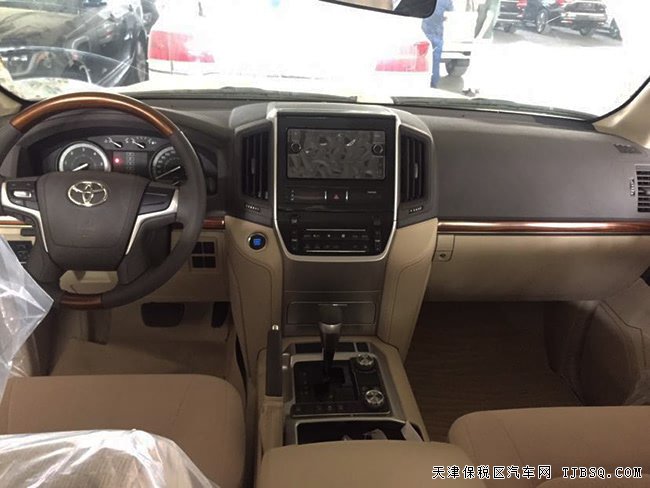 2018款豐田酷路澤4500柴油版 中東版現(xiàn)車津城優(yōu)享
