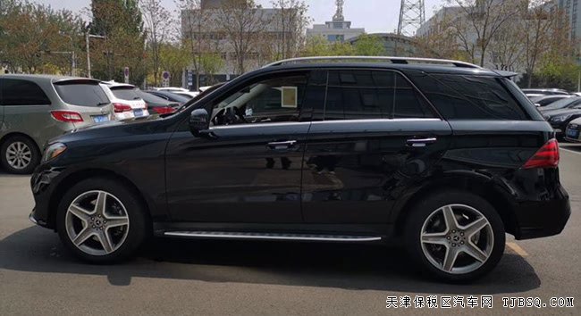 19款奔馳GLE400墨西哥版 20AMG輪/環(huán)影/天窗現(xiàn)車73.5萬