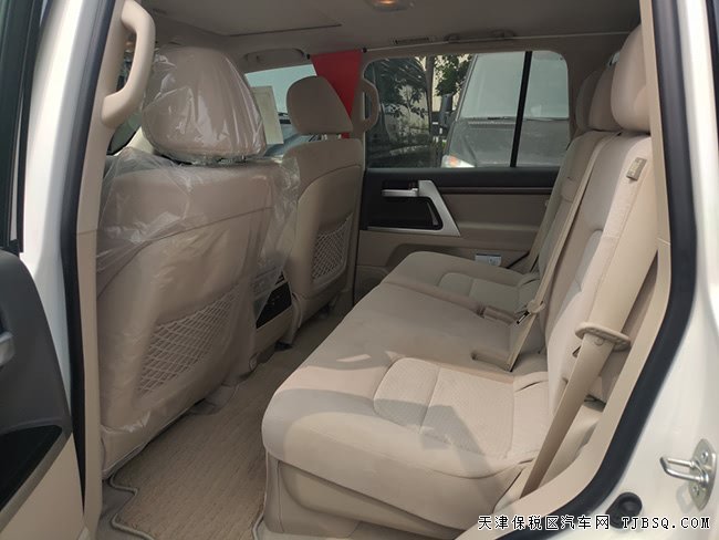 2019款豐田酷路澤5700中東版 18輪/氣泵/天窗現(xiàn)車98.8萬(wàn)
