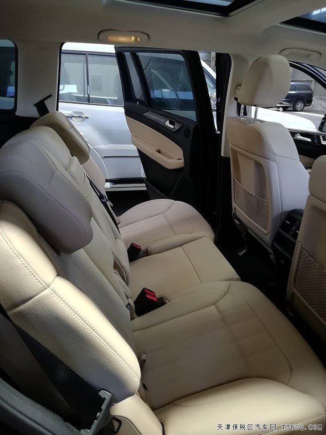 2019款奔馳GLS450美規(guī)版 全景天窗/外觀包/哈曼現(xiàn)車(chē)88萬(wàn)