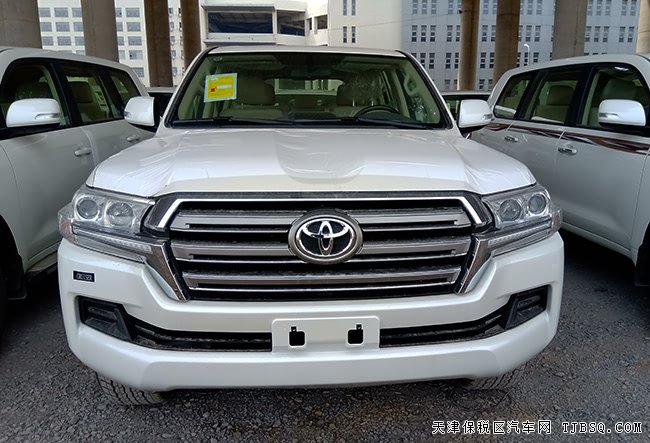2019款豐田酷路澤4000中東版 7座/天窗/后掛現(xiàn)車65.3萬