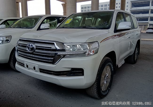 2019款豐田酷路澤4000中東版 7座/天窗/后掛現(xiàn)車65.3萬
