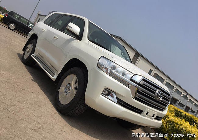 2019款豐田酷路澤4600中東版 18輪/遙啟/天窗現(xiàn)車85.5萬