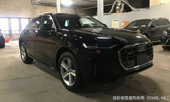 平行進(jìn)口19款?yuàn)W迪Q8加規(guī)版 環(huán)影/20輪/雷達(dá)測距現(xiàn)車96萬