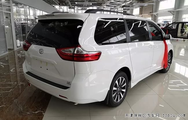 2019款豐田塞納四驅(qū)版MPV 3.5L現(xiàn)車熱賣優(yōu)惠起航