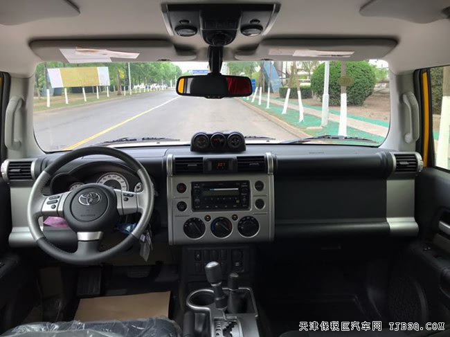 19款豐田FJ酷路澤中東版 8氣囊/17輪/差速鎖現(xiàn)車44.5萬(wàn)