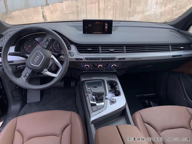 2019款奧迪Q7加規(guī)版 20輪/七座/手寫板/全景現(xiàn)車58.8萬
