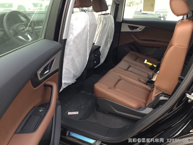 2019款奧迪Q7歐規(guī)版2.0T 18輪/全景天窗/電尾門現(xiàn)車52萬