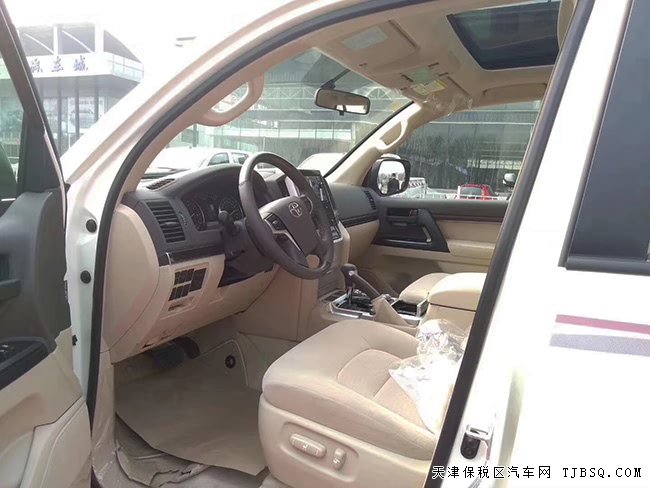 2019款豐田酷路澤4000中東版 7座/天窗/后掛現(xiàn)車64.8萬