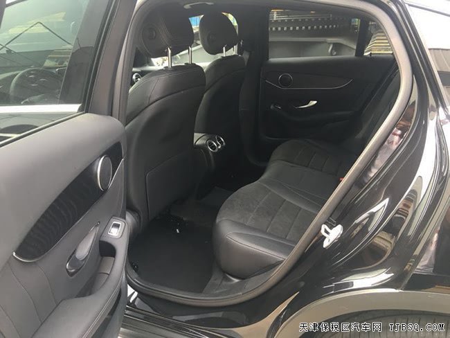 19款奔馳GLC300墨西哥版Coupe 19輪/氙燈LED現(xiàn)車49.5萬(wàn)
