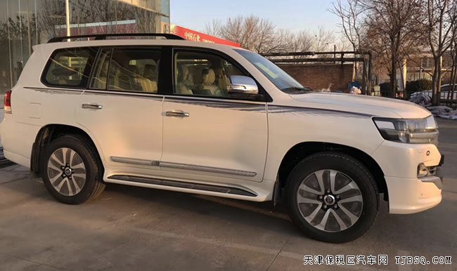 2019款豐田酷路澤4.0L中東版 平行進(jìn)口現(xiàn)車樂享