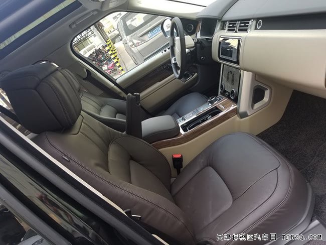 2019款路虎攬勝3.0T行政版 汽油版現(xiàn)車優(yōu)惠走俏