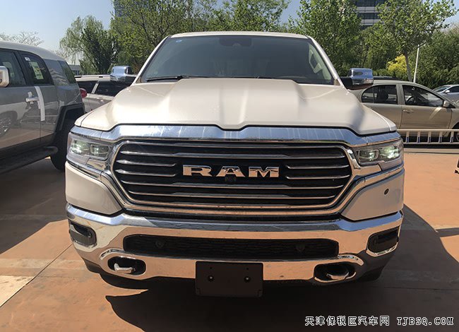 2019款道奇公羊5.7L長角號 20輪/環(huán)影/雷達測距現(xiàn)車53萬