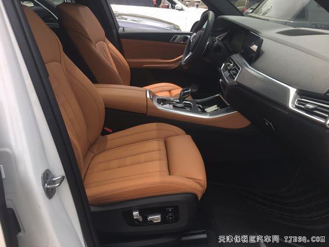 2019款寶馬X5M加規(guī)版 豪華增強包/M運動包/全景現(xiàn)車76萬