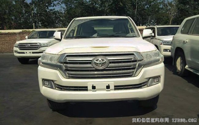 2019款豐田酷路澤4600中東版 18輪/遙啟/天窗現(xiàn)車92.5萬