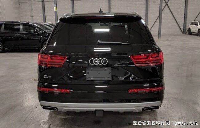 平行進(jìn)口車19款?yuàn)W迪Q7加規(guī)版 3.0T現(xiàn)車優(yōu)惠起航