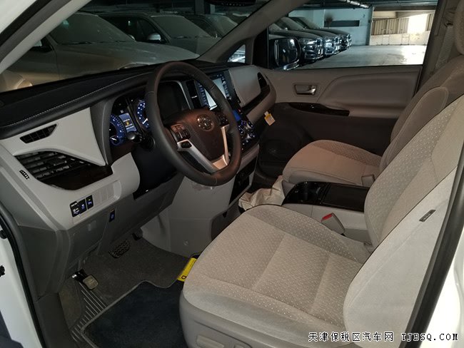 2019款豐田塞納3.5L兩驅(qū)版XLE 17輪/雙電動(dòng)門現(xiàn)車41萬(wàn)