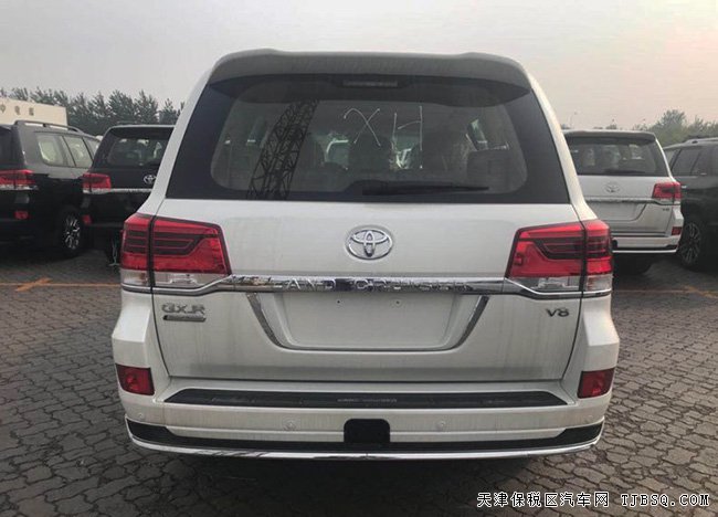 19款豐田酷路澤4600中東版 20輪/大包圍/真皮現(xiàn)車(chē)97.5萬(wàn)