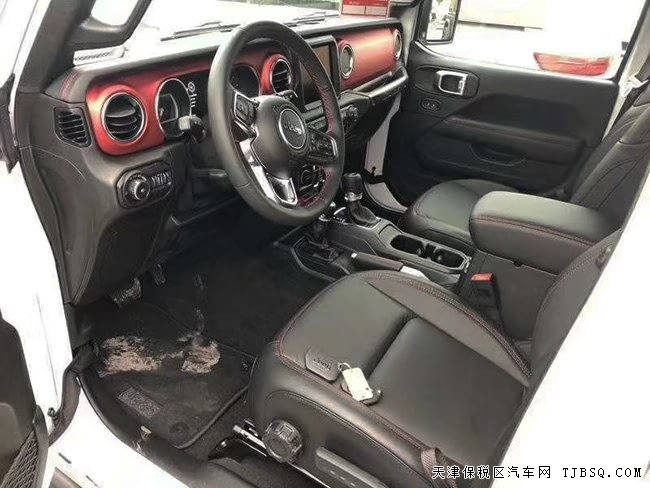 2019款JEEP牧馬人2.0T加規(guī)版 17輪/雙速分動(dòng)箱現(xiàn)車51萬(wàn)