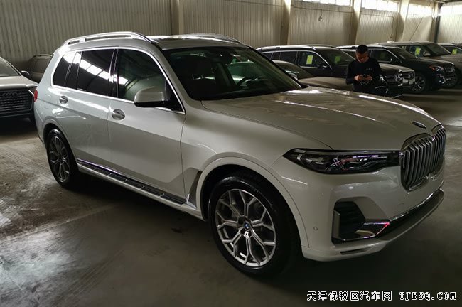 2019款寶馬X7墨西哥版 3.0T七座SUV現(xiàn)車優(yōu)惠起航