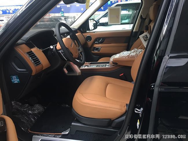 2019款路虎攬勝3.0T柴油創(chuàng)世加長(zhǎng) 21輪/后娛現(xiàn)車133萬